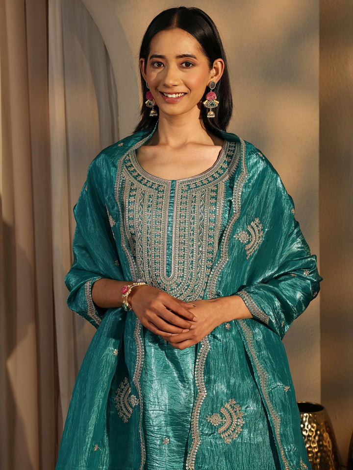 Green Embroidered Organza Straight Suit Set With Dupatta
