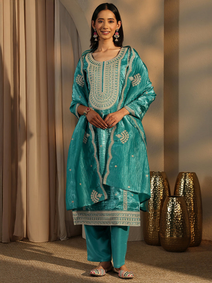 Green Embroidered Organza Straight Suit Set With Dupatta