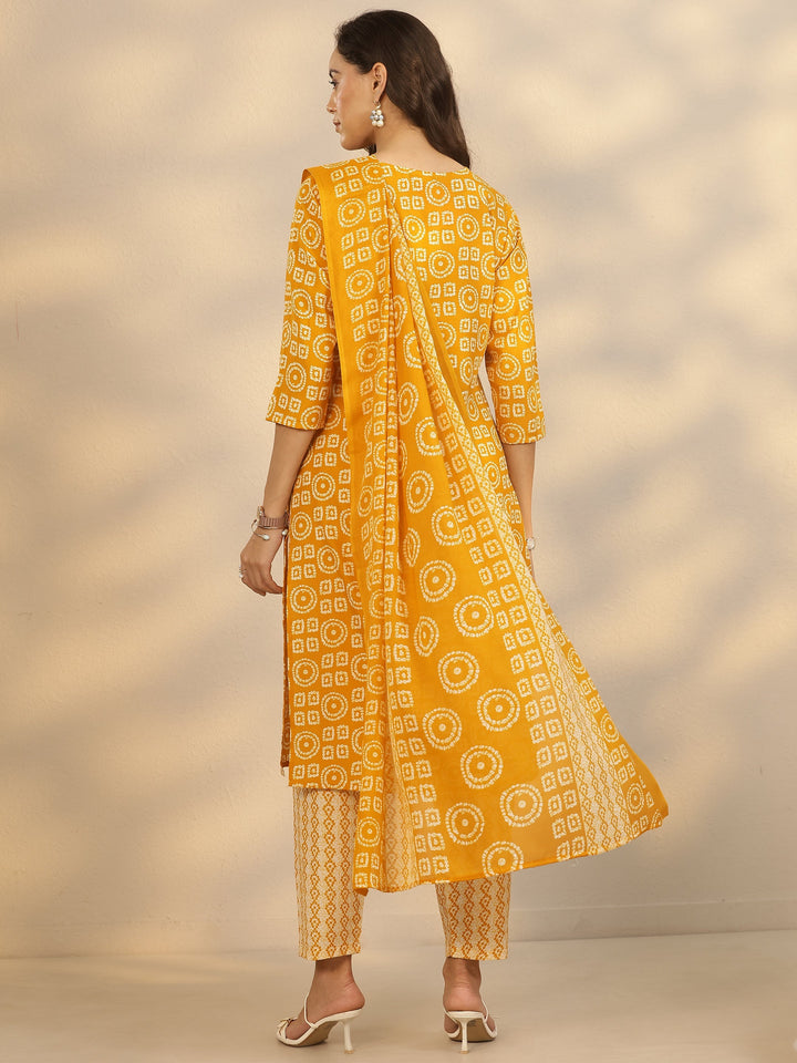 Yellow Printed Cotton Blend Straight Suit Set With Dupatta