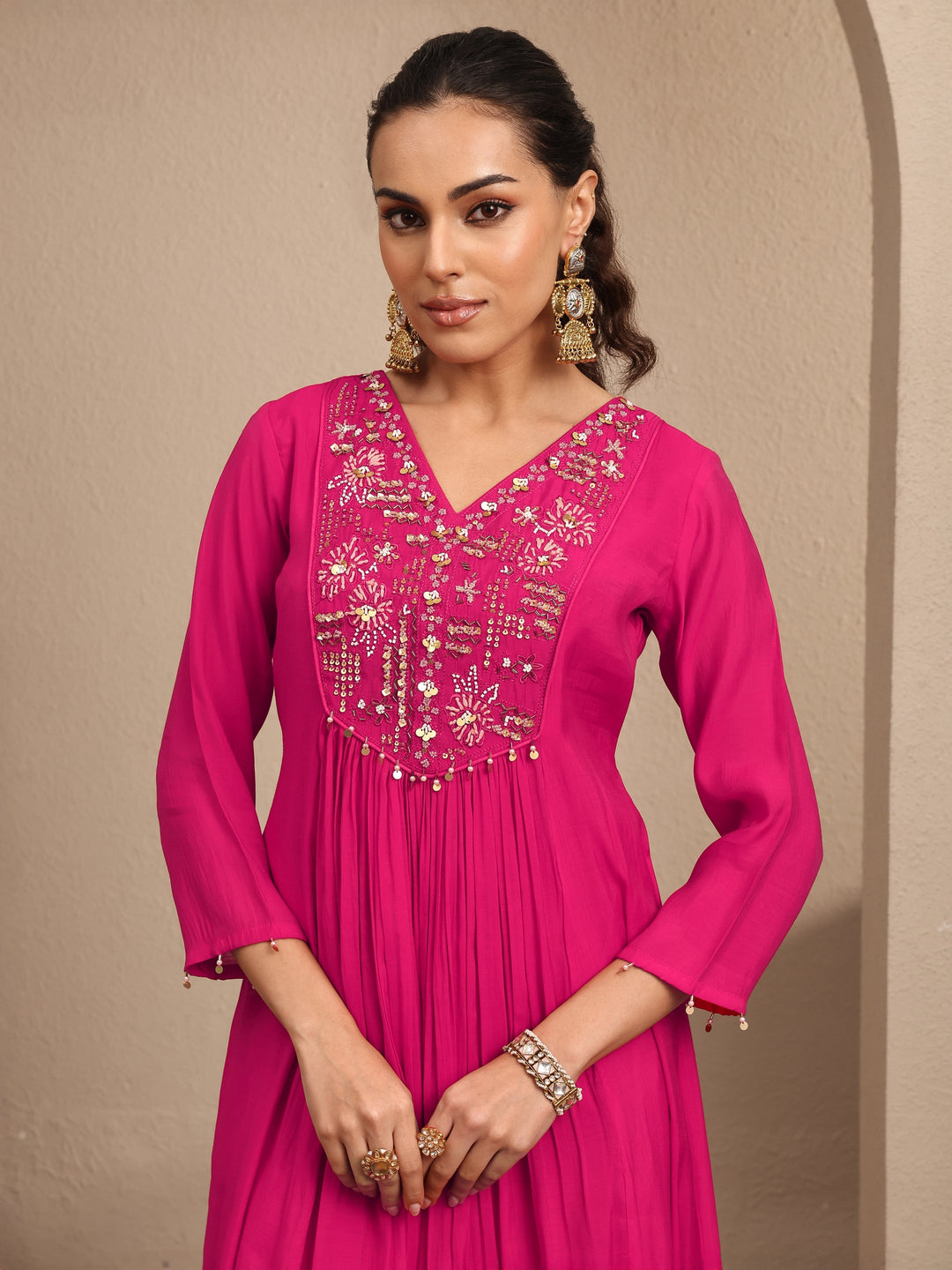 Pink Embroidered Silk blend Anarkali Suit Set With Dupatta