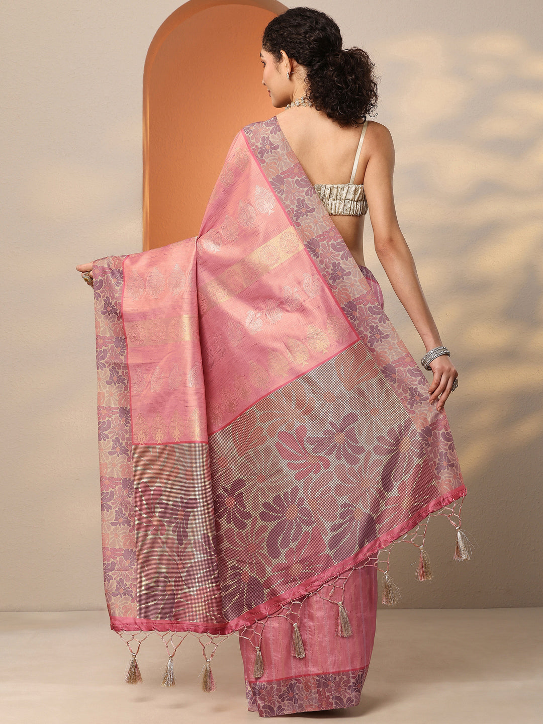 Coral Printed Silk Blend Saree With Unstitched Blouse Piece
