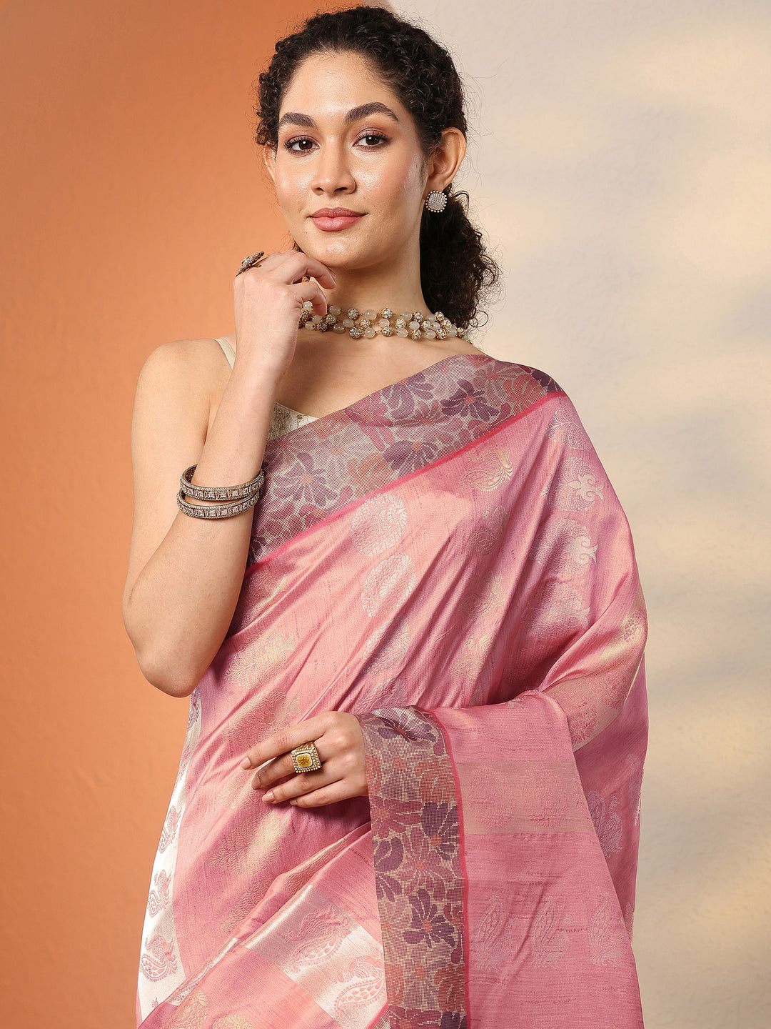 Coral Printed Silk Blend Saree With Unstitched Blouse Piece