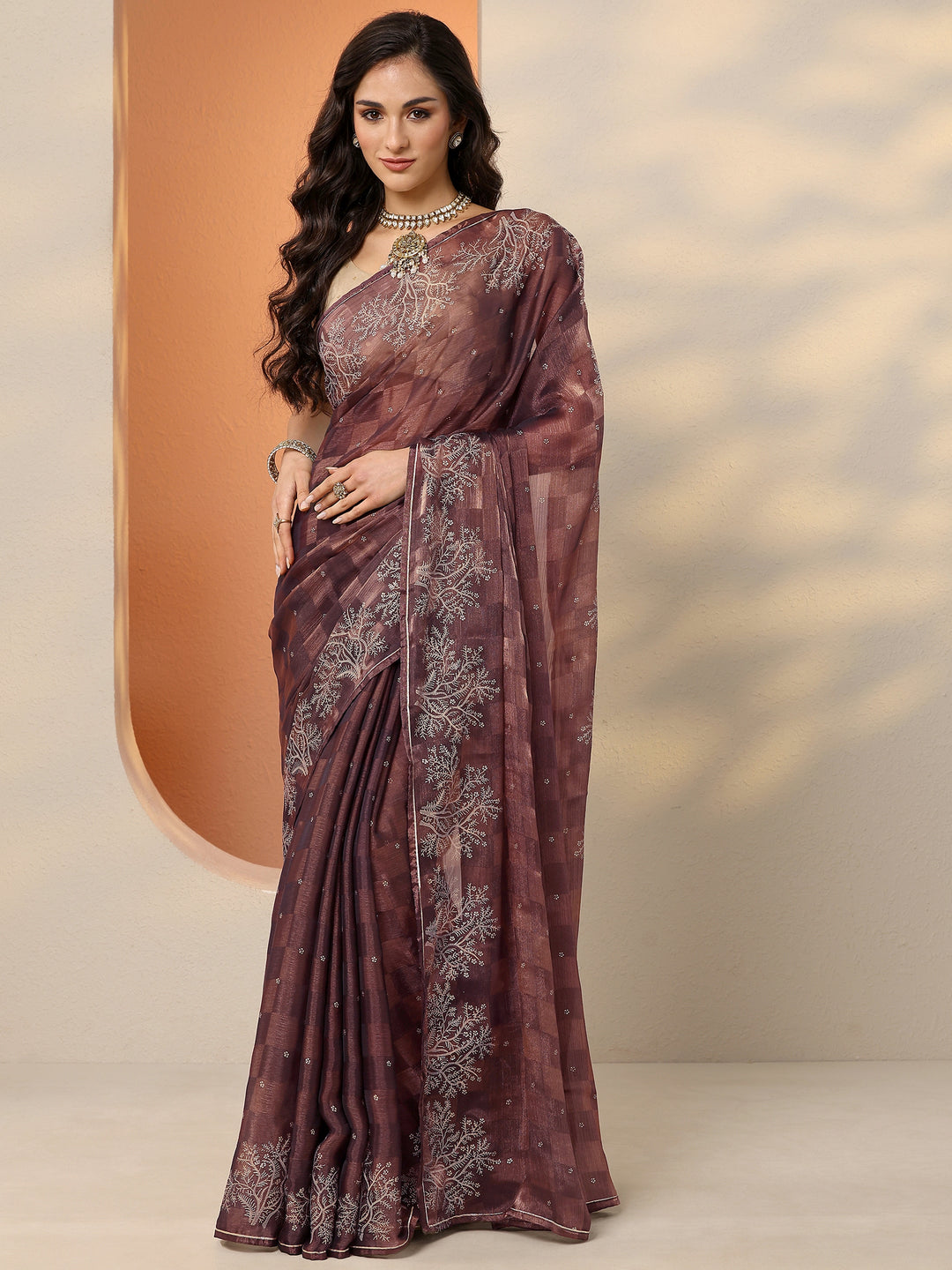 Brown Embroidered Silk Blend Saree With Unstitched Blouse Piece