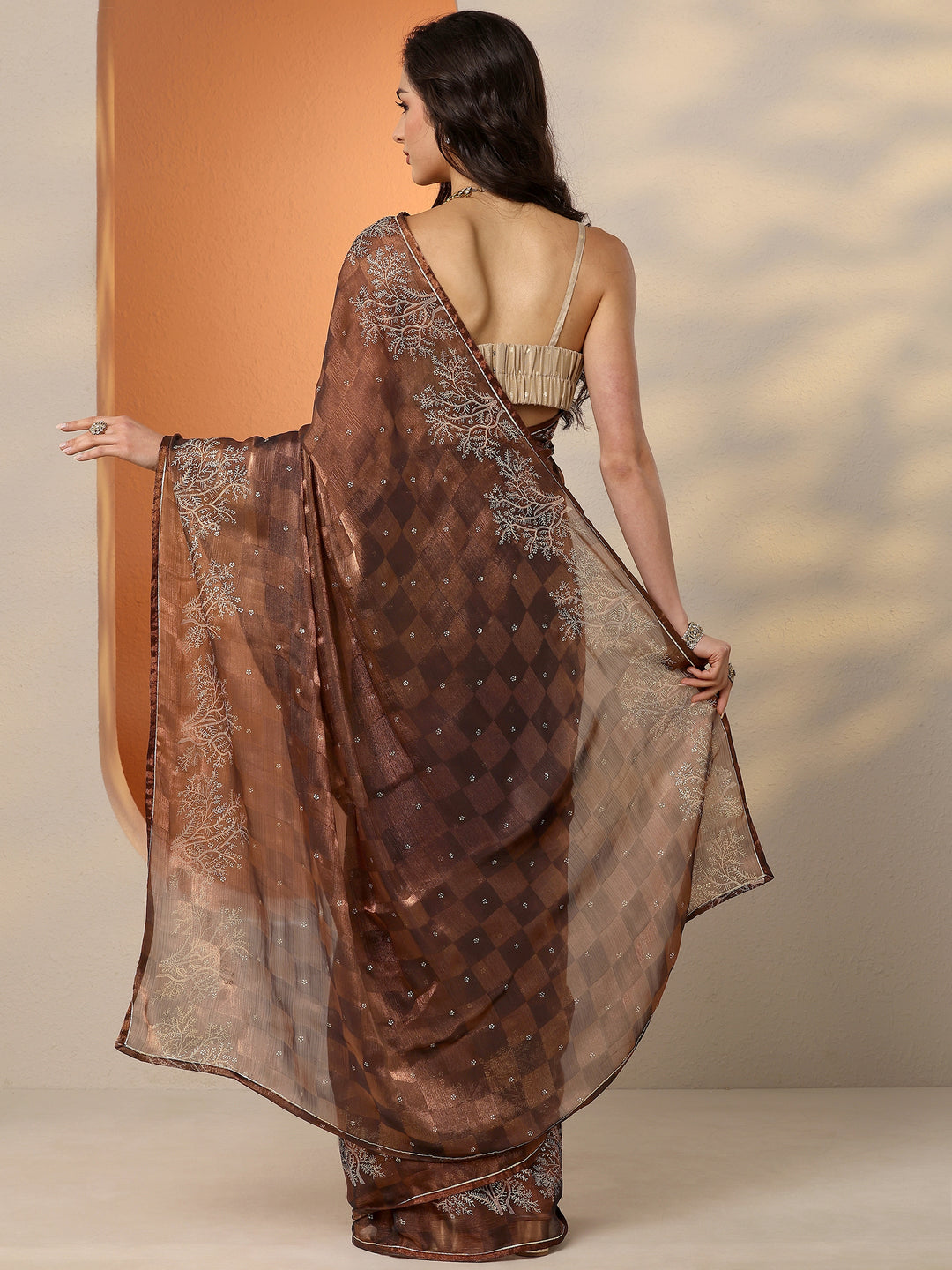 Brown Embroidered Silk Blend Saree With Unstitched Blouse Piece
