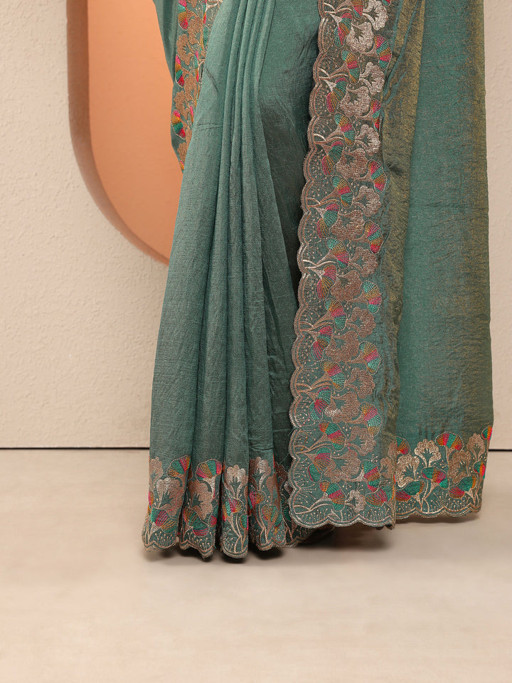 Green Solid Silk Blend Saree With Unstitched Blouse Piece