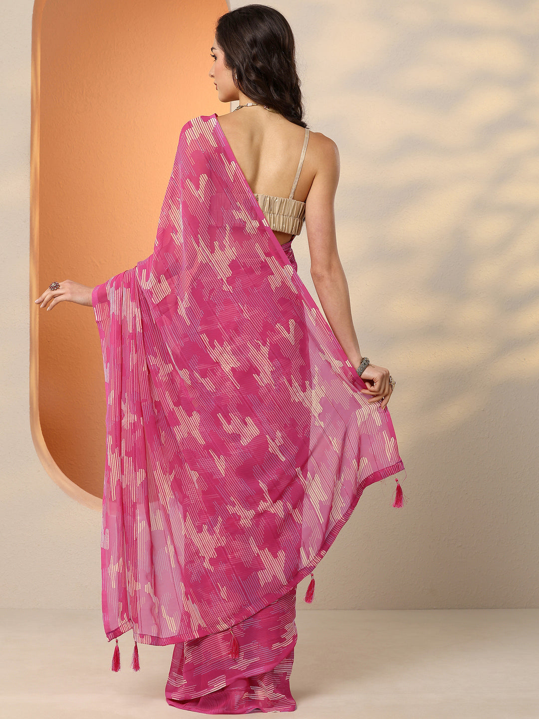 Pink Printed Georgette Saree With Unstitched Blouse Piece