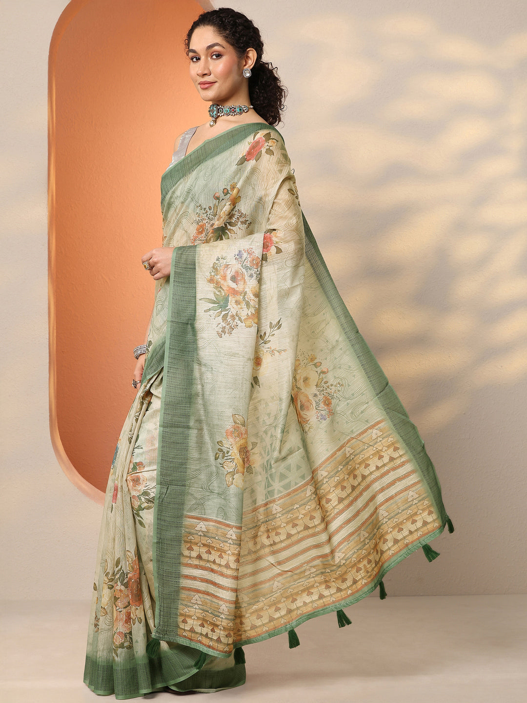 Green Printed Silk Blend Saree With Unstitched Blouse Piece