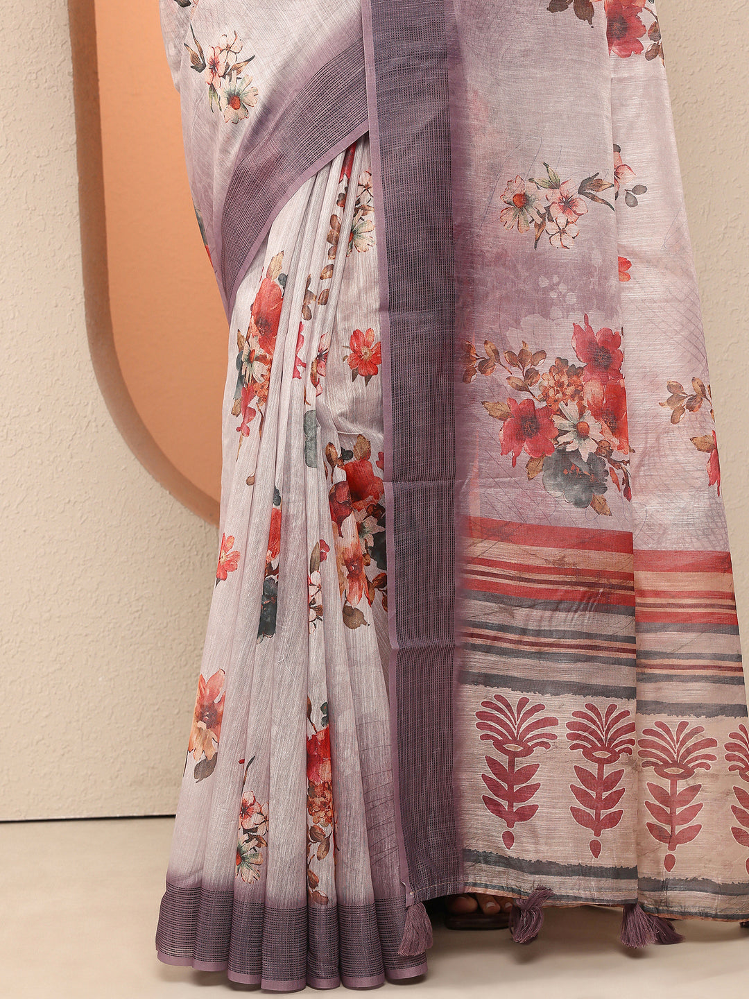 Purple Printed Silk Blend Saree With Unstitched Blouse Piece