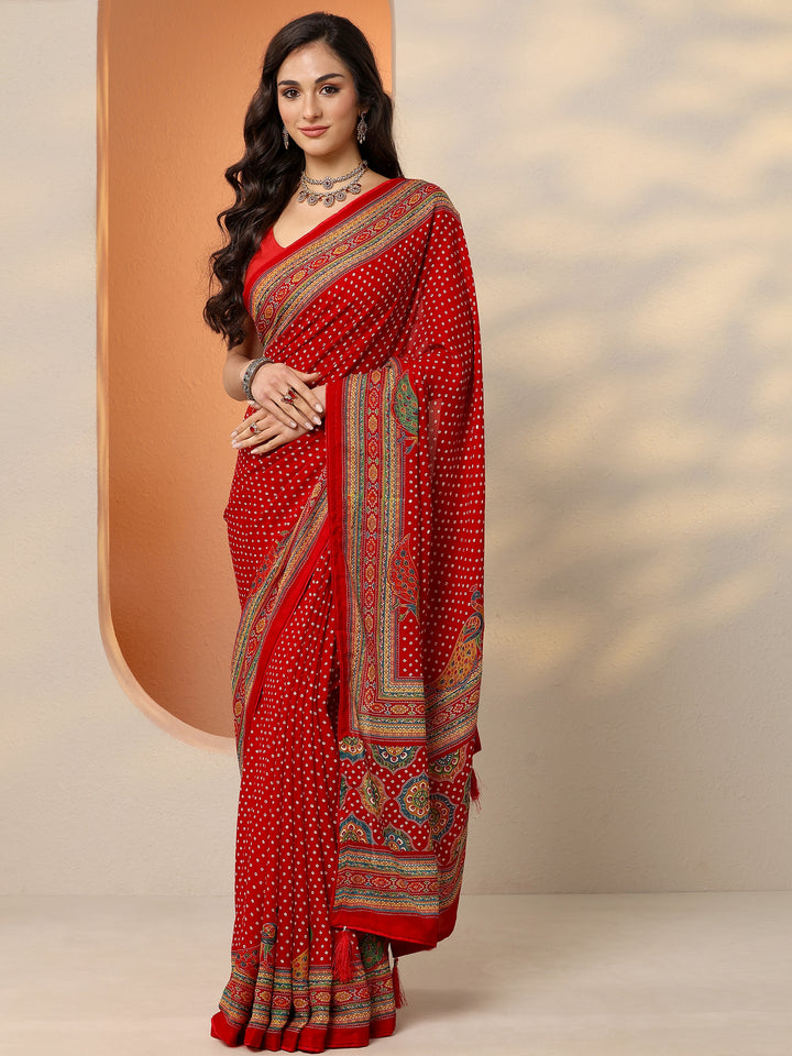 Red Bandhani Printed Silk Blend Saree With Unstitched Blouse Piece