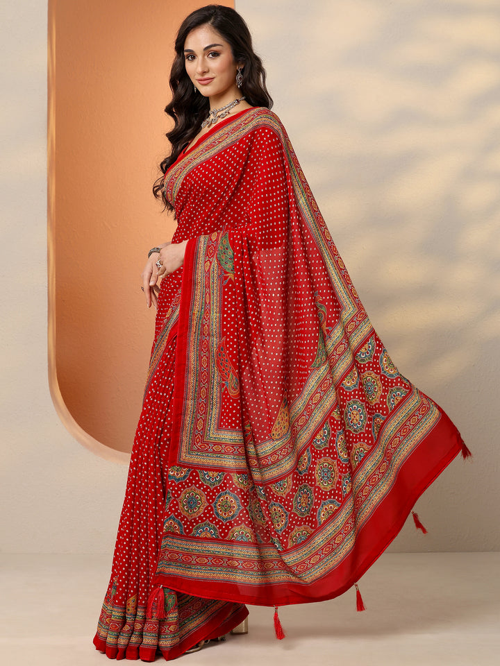 Red Bandhani Printed Silk Blend Saree With Unstitched Blouse Piece