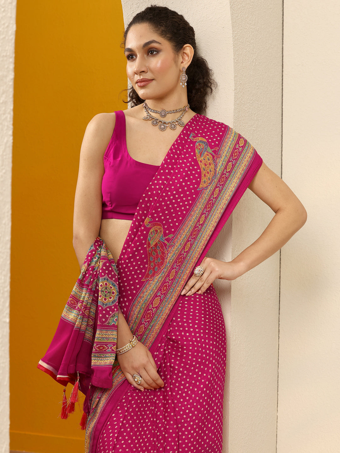 Pink Bandhani Printed Silk Blend Saree With Unstitched Blouse Piece