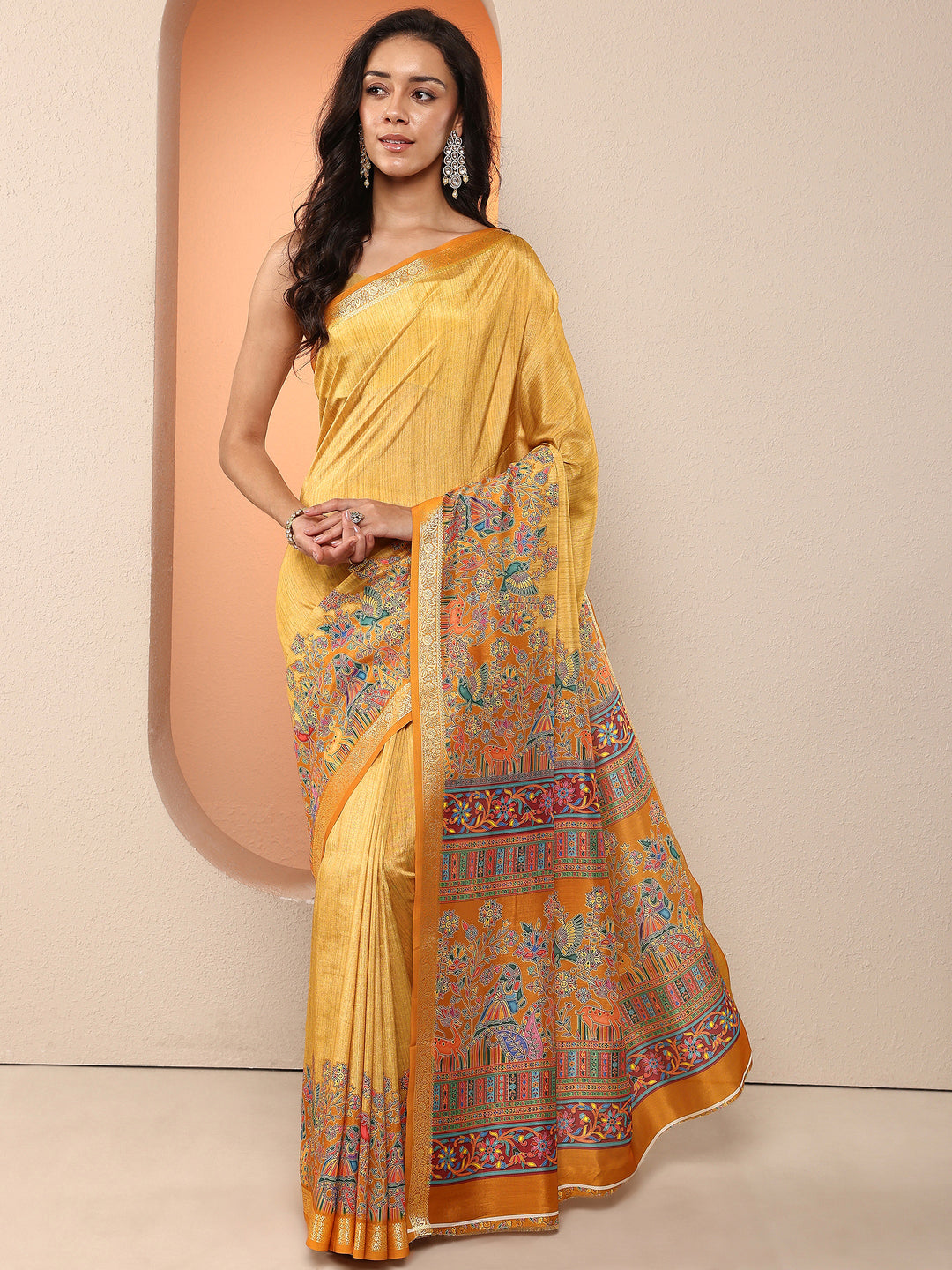 Mustard Printed Silk Blend Saree With Unstitched Blouse Piece