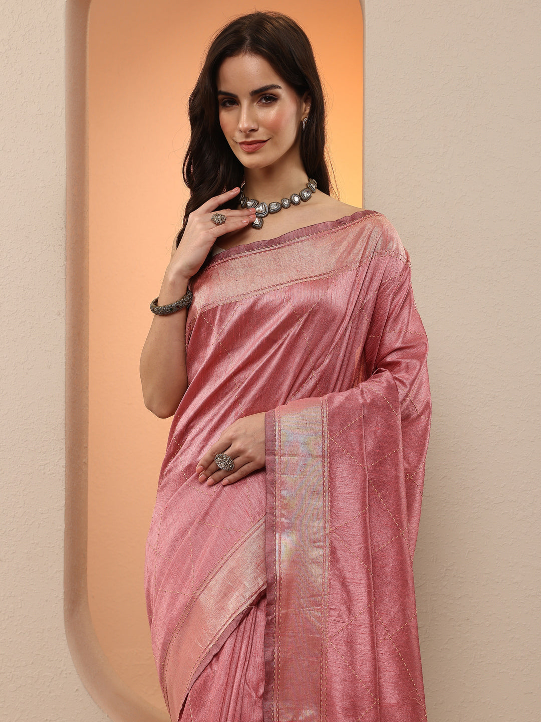Pink Embellished Silk Blend Saree With Unstitched Blouse Piece