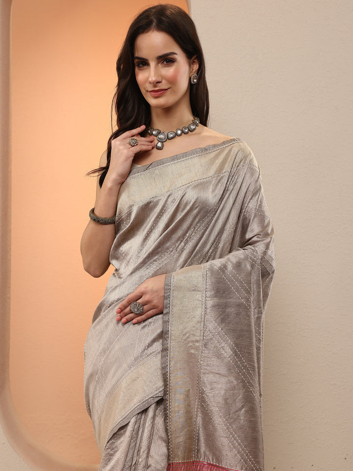 Grey Embellished Silk Blend Saree With Unstitched Blouse Piece