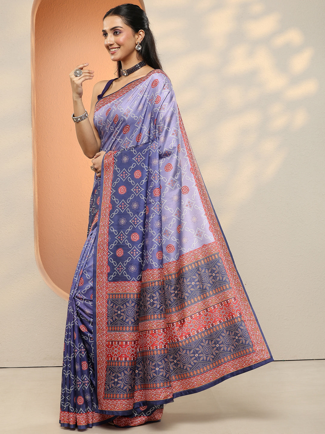Blue Bandhani Printed Sarees With Unstitched Blouse Piece