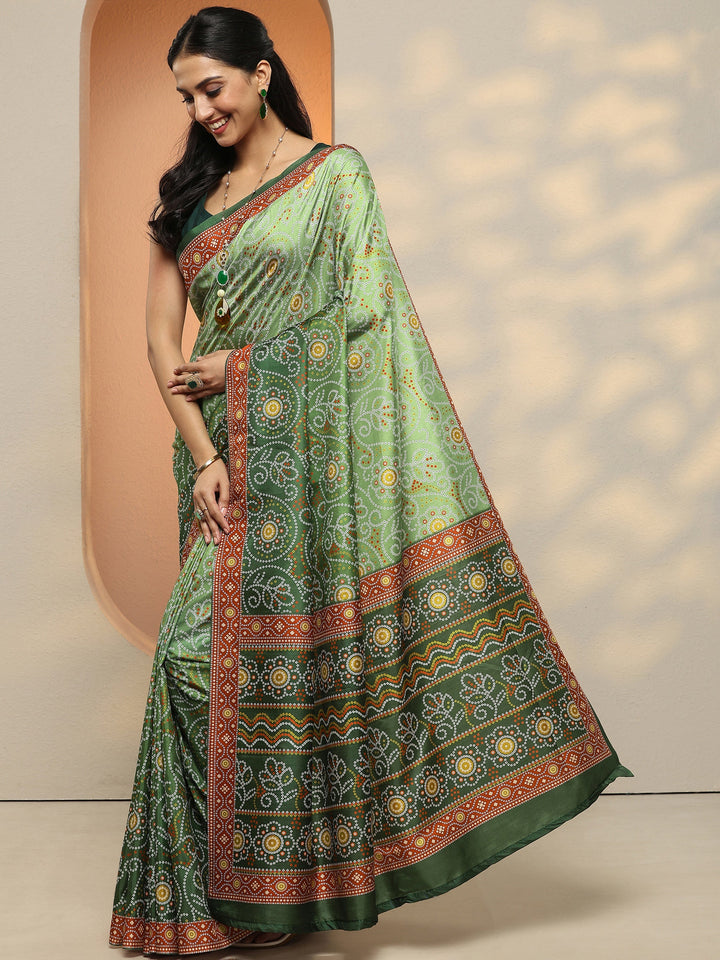 Green Bandhani Printed Silk Blend Saree With Unstitched Blouse Piece