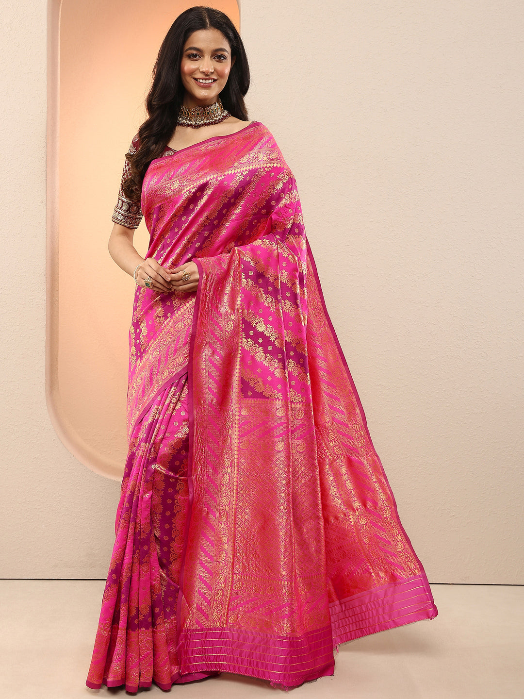 Pink Woven Design Silk Blend Sarees With Unstitched Blouse Piece
