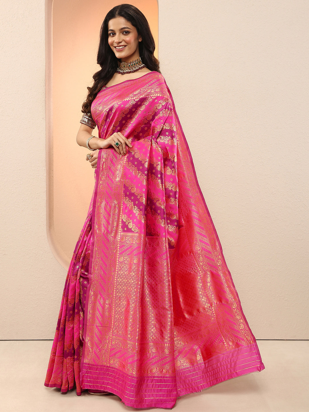 Pink Woven Design Silk Blend Sarees With Unstitched Blouse Piece