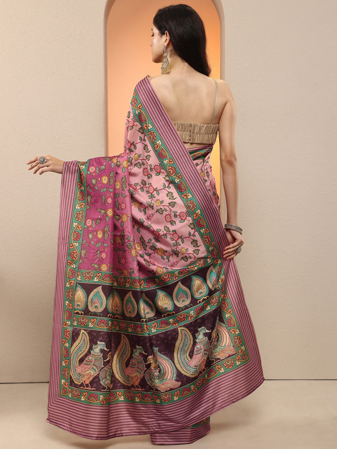 Pink Printed Silk Blend Saree With Unstitched Blouse Piece