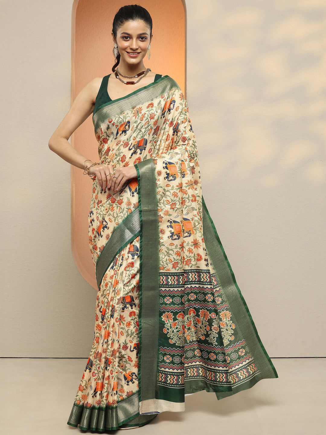 Beige Printed Silk Blend Saree With Unstitched Blouse Piece