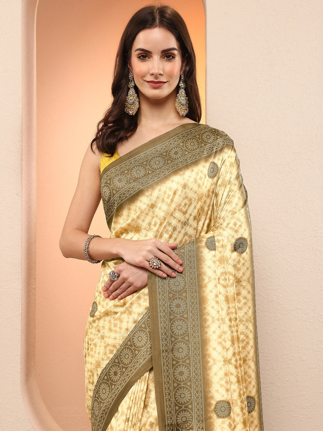 Mustard Printed Silk Blend Sarees With Unstitched Blouse Piece