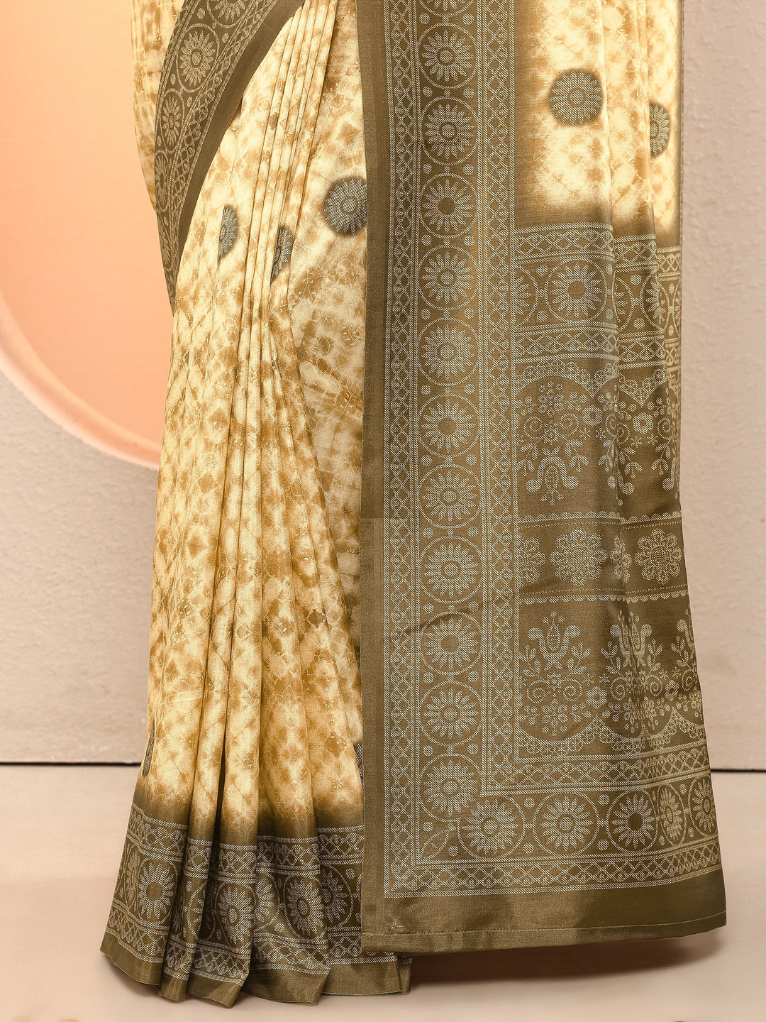 Mustard Printed Silk Blend Sarees With Unstitched Blouse Piece