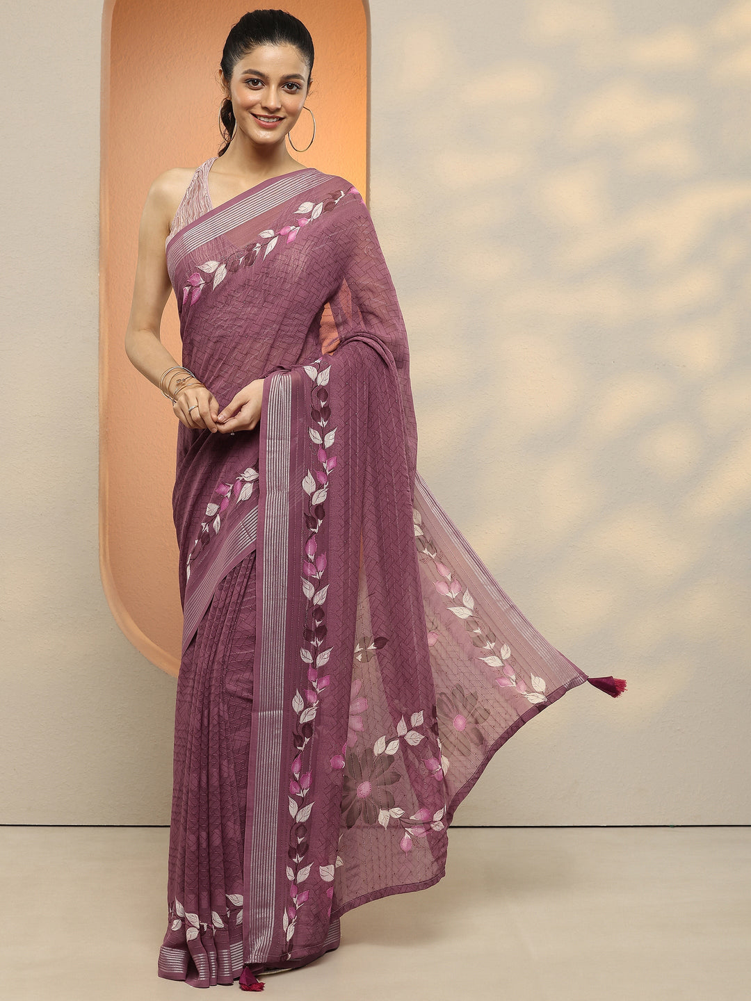 Mauve Striped Printed Georgette Saree With Unstitched Blouse Piece
