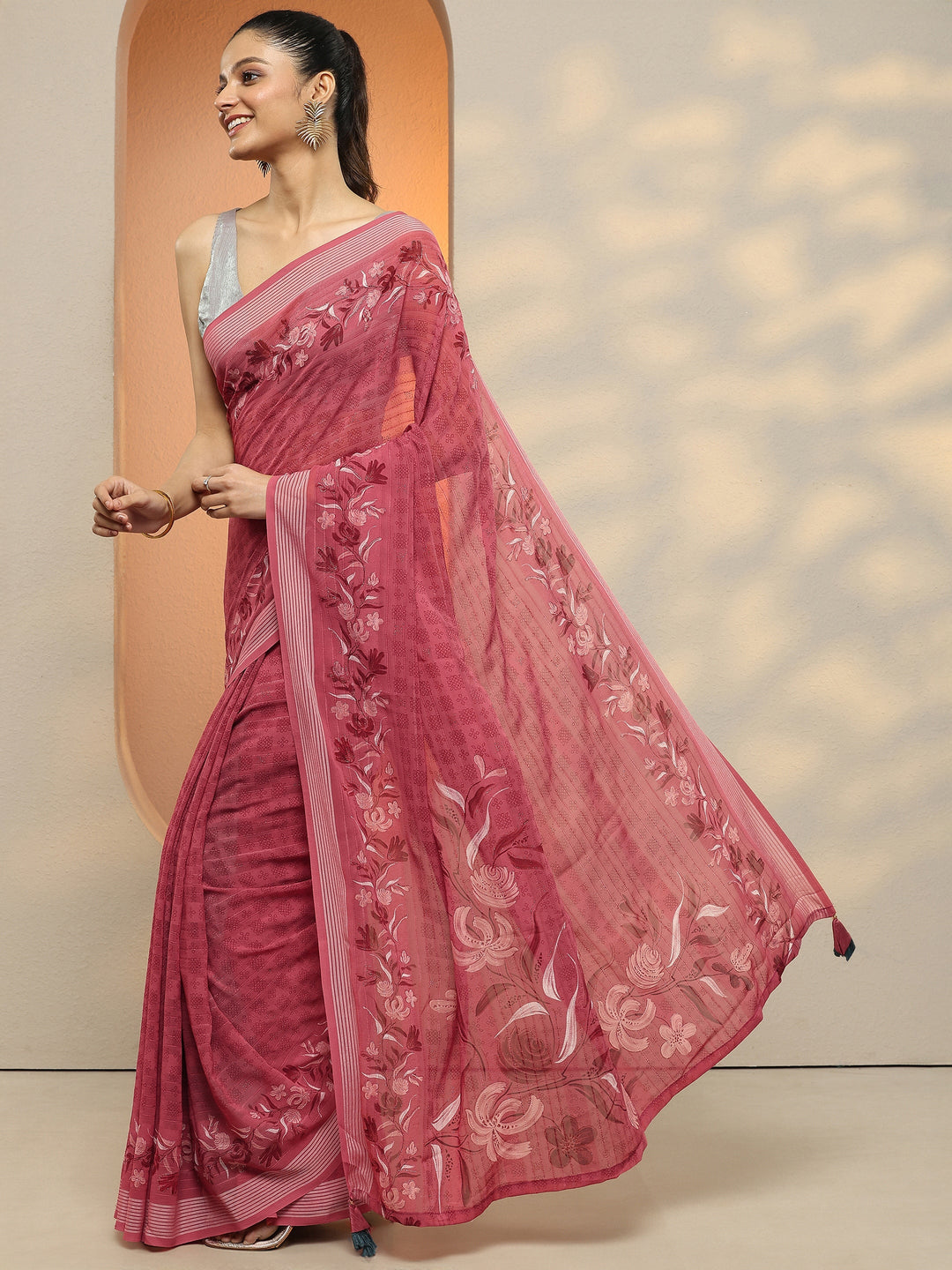 Pink Printed Georgette Saree With Unstitched Blouse Piece