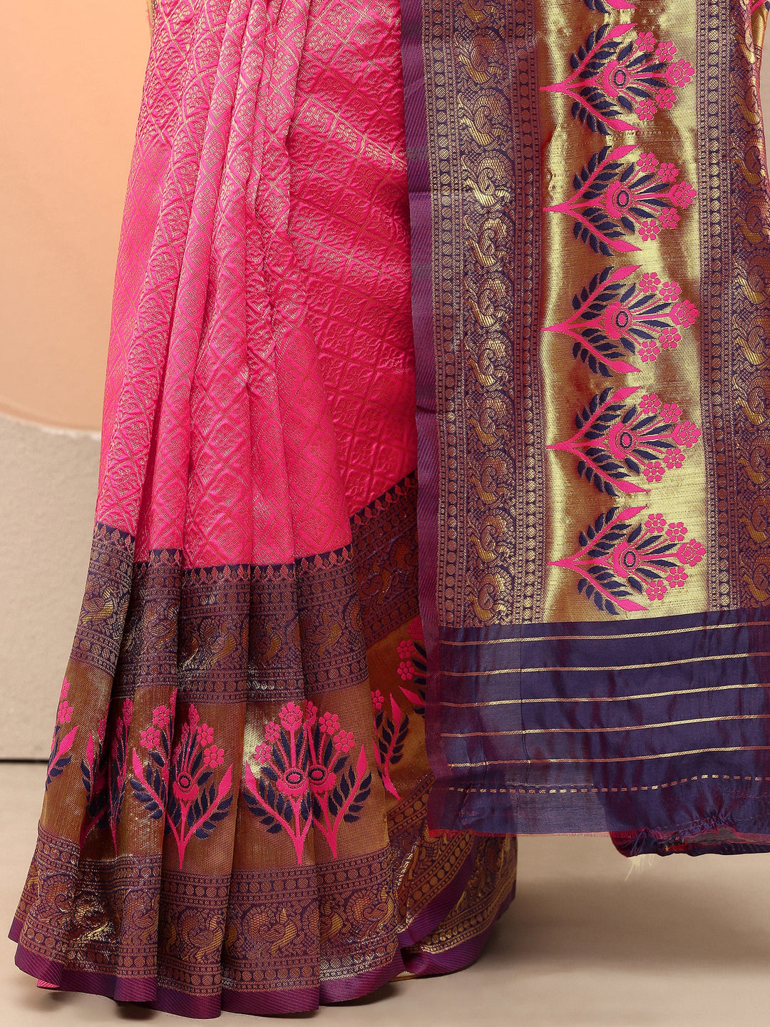 Pink Woven Design Silk Blend Sarees With Unstitched Blouse Piece