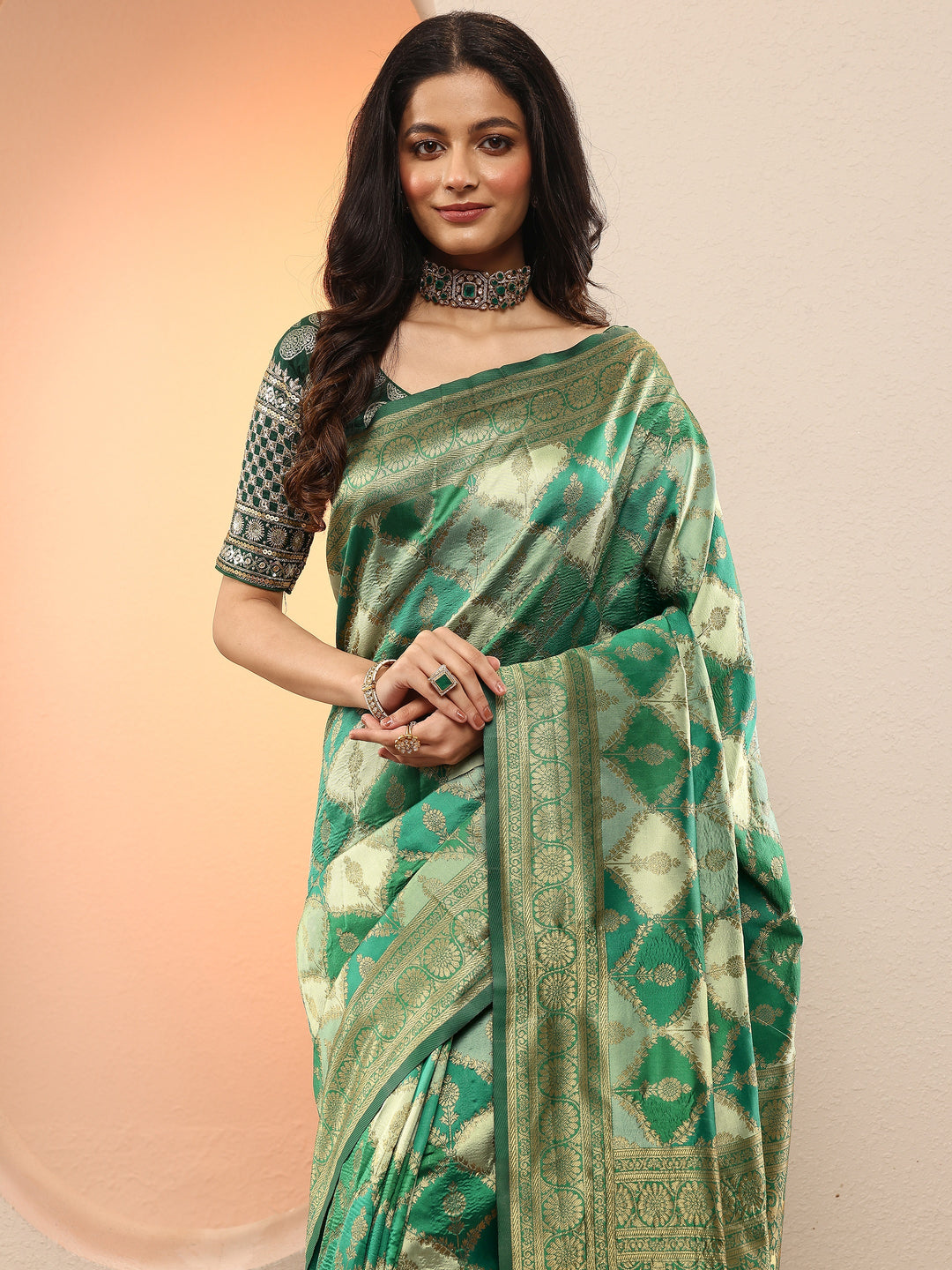 Green Woven Design Silk Blend Sarees With Unstitched Blouse Piece