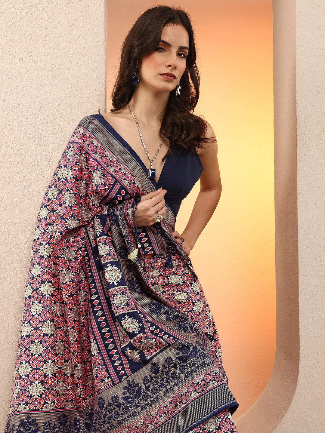 Blue Printed Silk Blend Sarees With Unstitched Blouse Piece