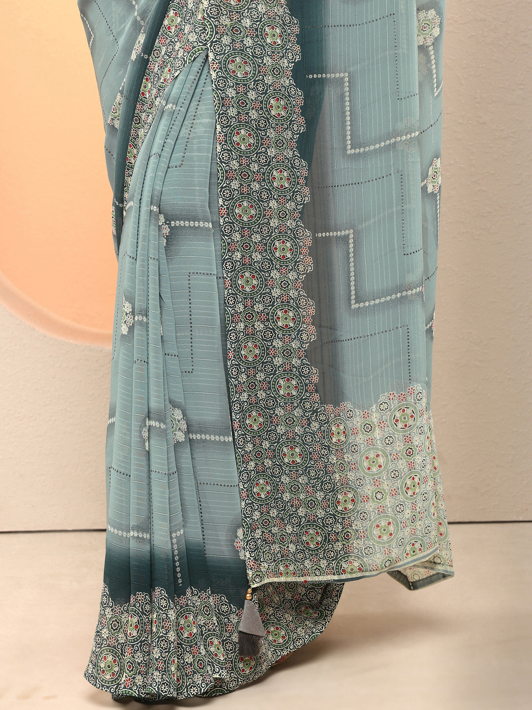 Grey Printed Georgette Saree With Unstitched Blouse Piece