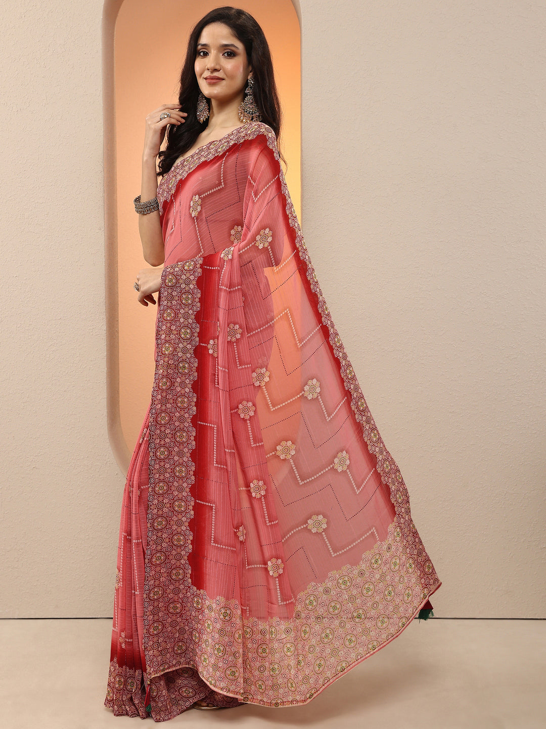 Peach Printed Georgette Saree With Unstitched Blouse Piece