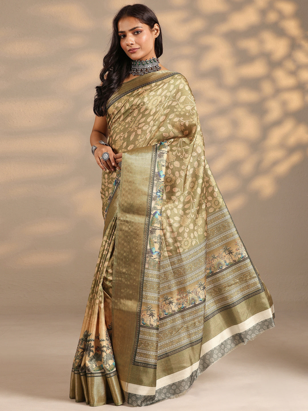 Green Printed Silk Blend Saree With Unstitched Blouse Piece
