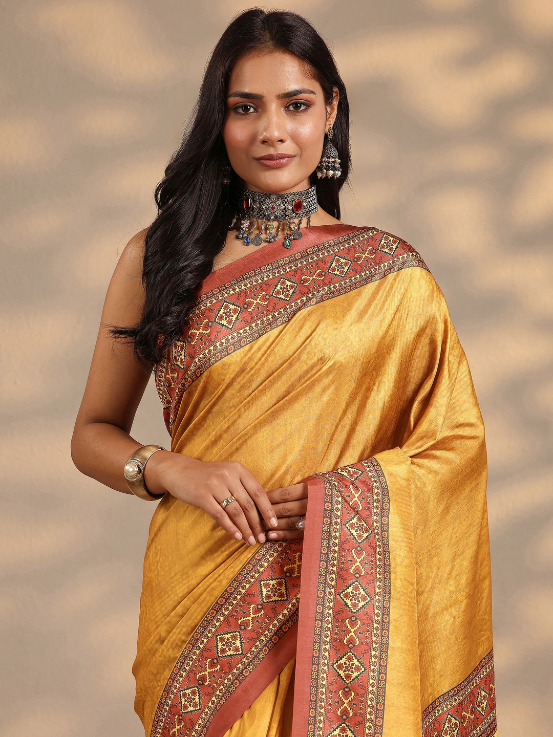 Mustard Woven Design Silk Blend Saree With Unstitched Blouse Piece