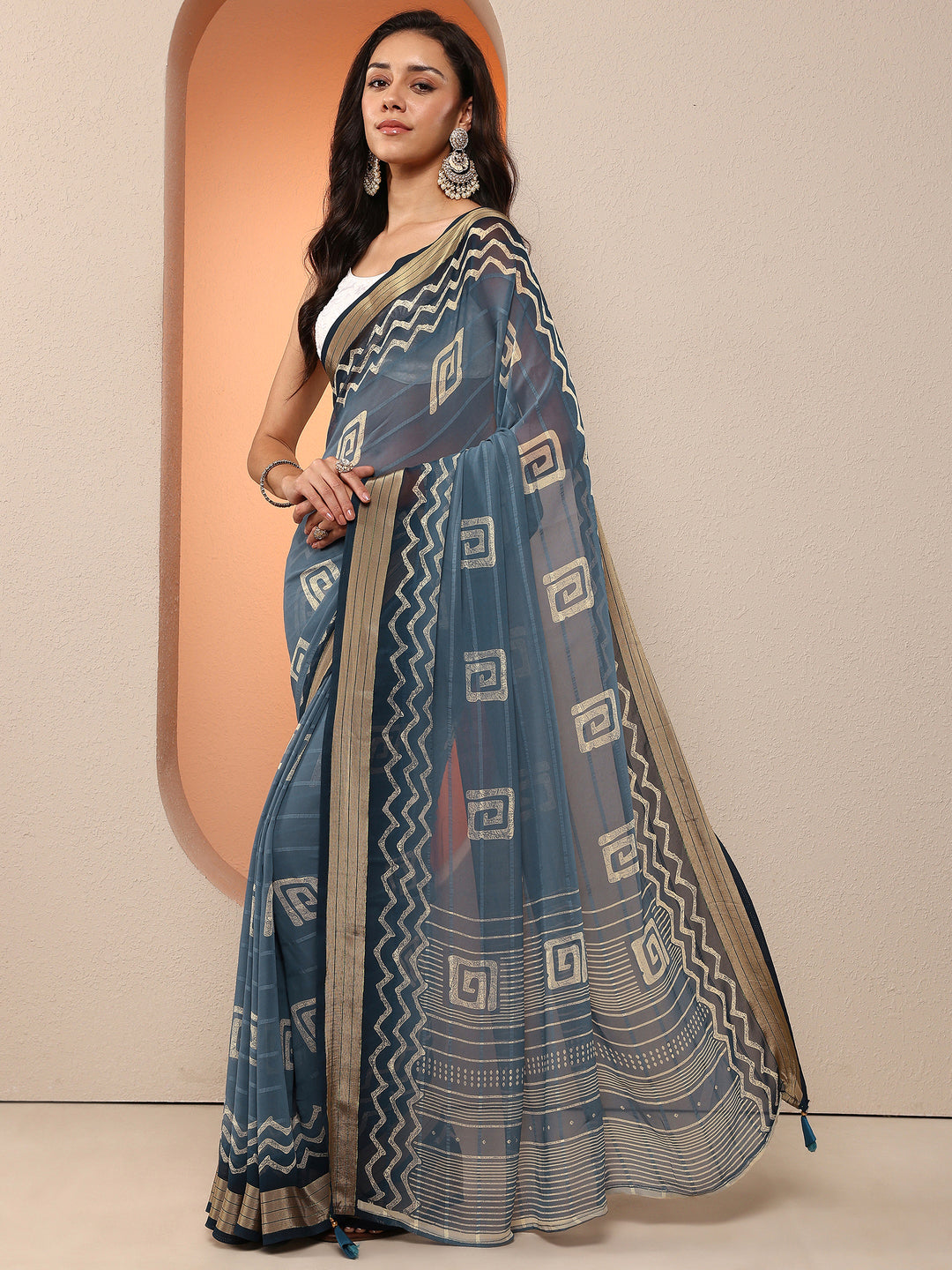 Blue Printed Georgette Saree With Unstitched Blouse Piece