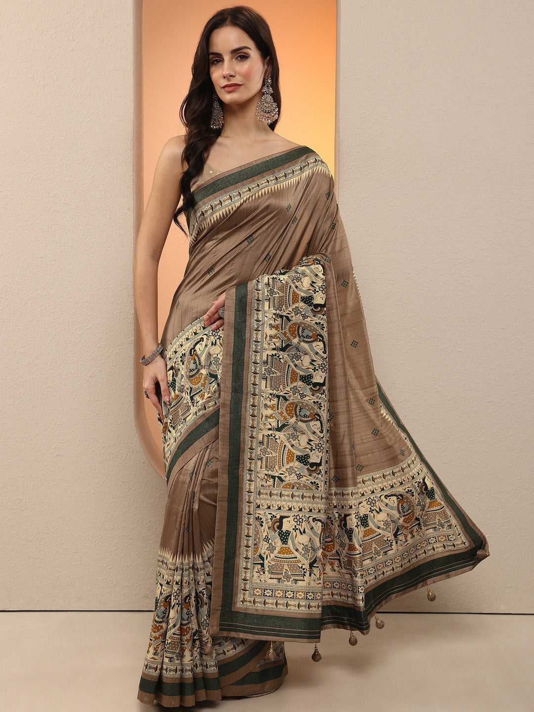 Taupe Printed Silk Blend Saree With Unstitched Blouse Piece