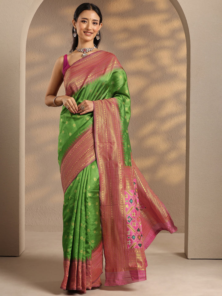 Green Woven Design Silk Blend Saree With Unstitched Blouse Piece