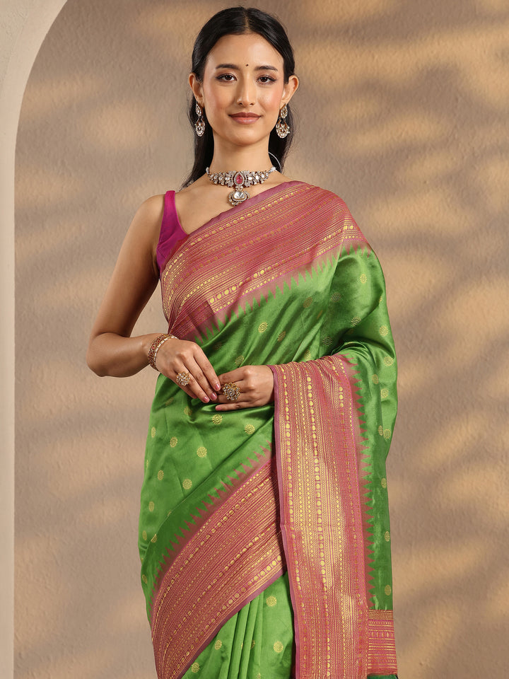 Green Woven Design Silk Blend Saree With Unstitched Blouse Piece