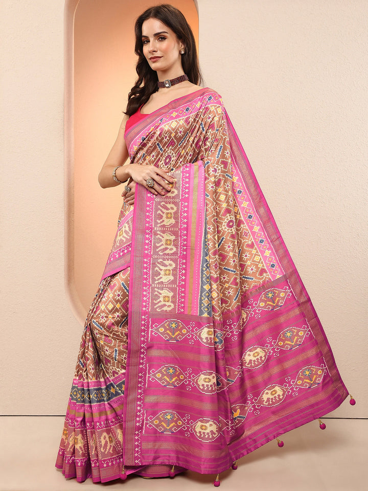 Mustard Printed Silk Blend Sarees With Unstitched Blouse Piece