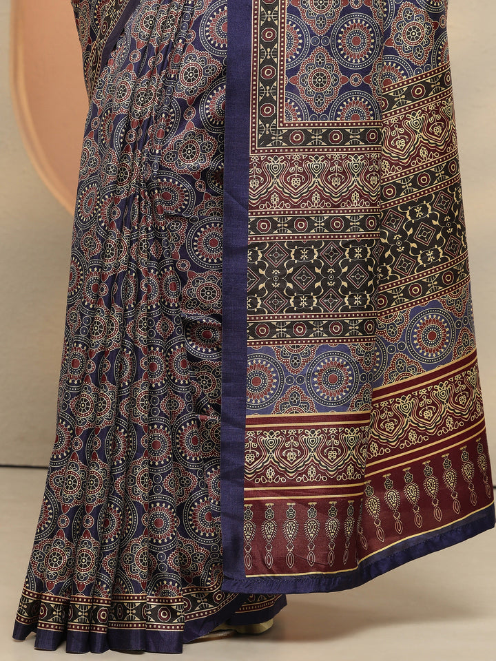 Navy Blue Printed Silk Blend Saree With Unstitched Blouse Piece