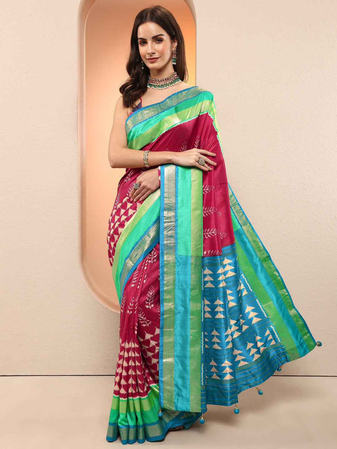 Pink Printed Silk Blend Sarees With Unstitched Blouse Piece