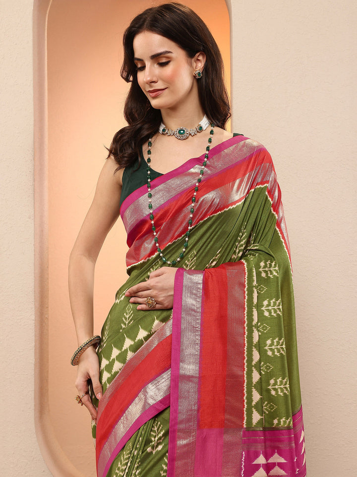 Green Printed Silk Blend Sarees With Unstitched Blouse Piece