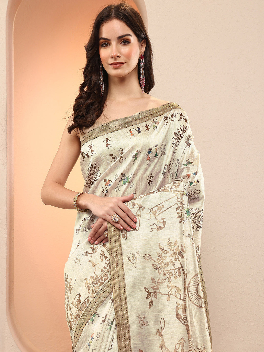 Beige Kalamkari Printed Sarees With Unstitched Blouse Piece