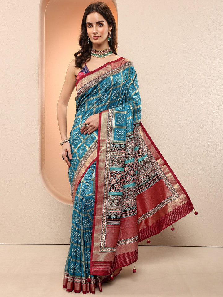Blue Bandhani Printed Sarees With Unstitched Blouse Piece