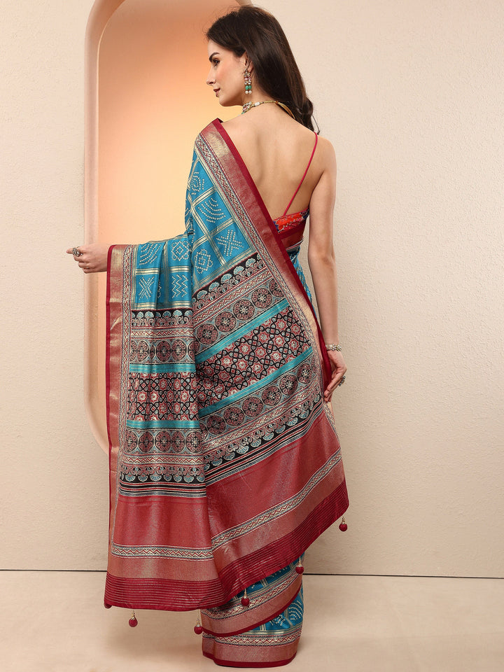 Blue Bandhani Printed Sarees With Unstitched Blouse Piece