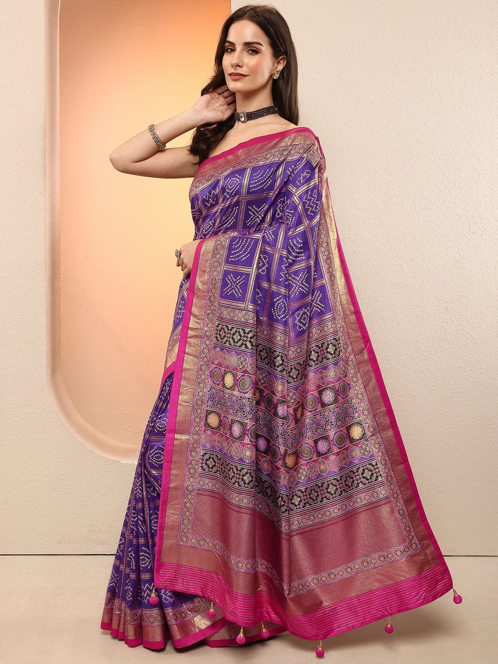 Purple Bandhani Printed Sarees With Unstitched Blouse Piece