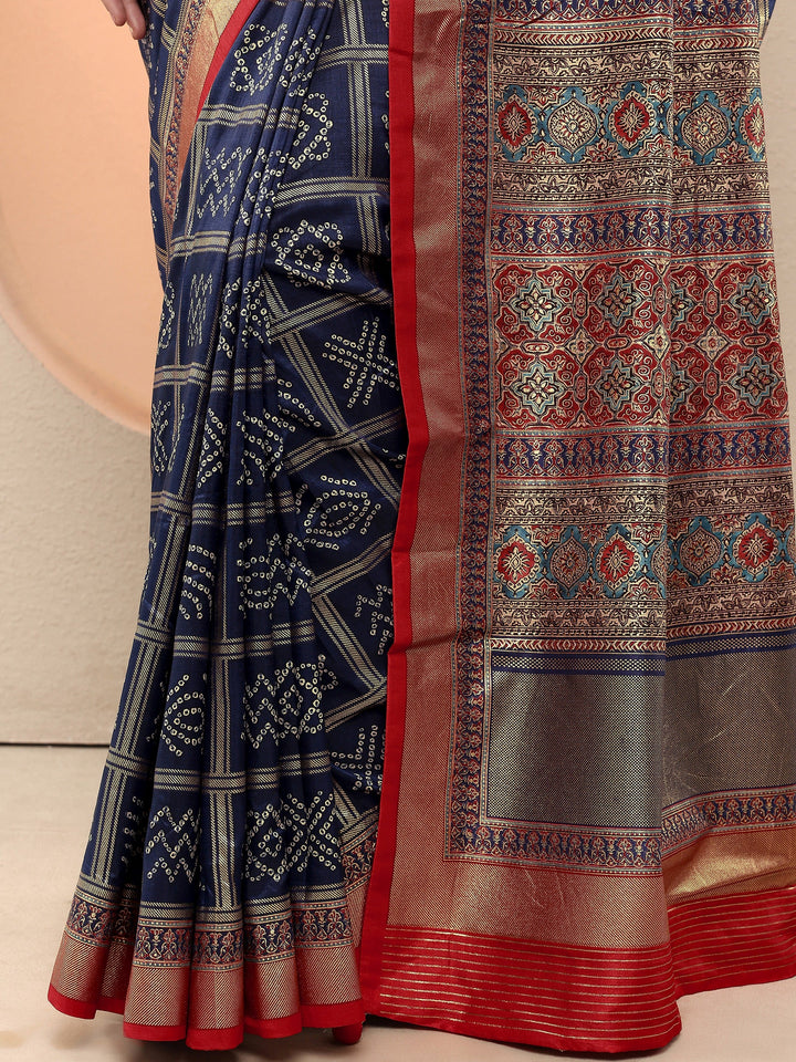 Navy Blue Bandhani Printed Sarees With Unstitched Blouse Piece