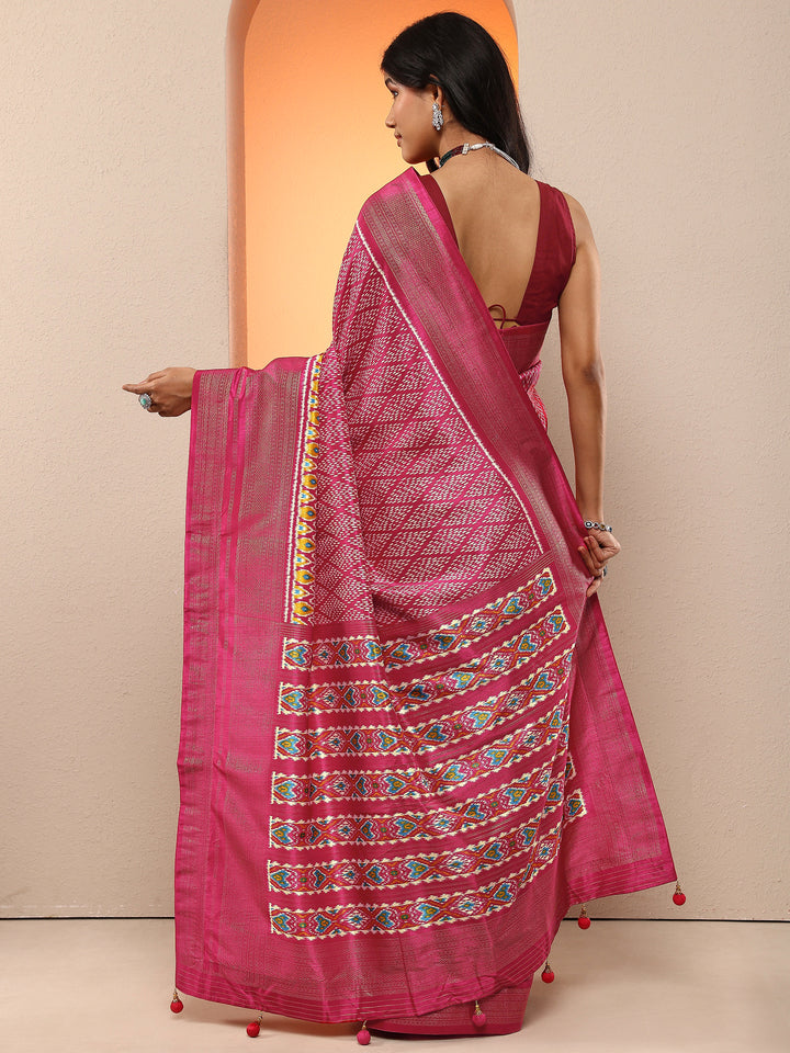Pink Geometric Printed Silk Blend Saree With Unstitched Blouse Piece