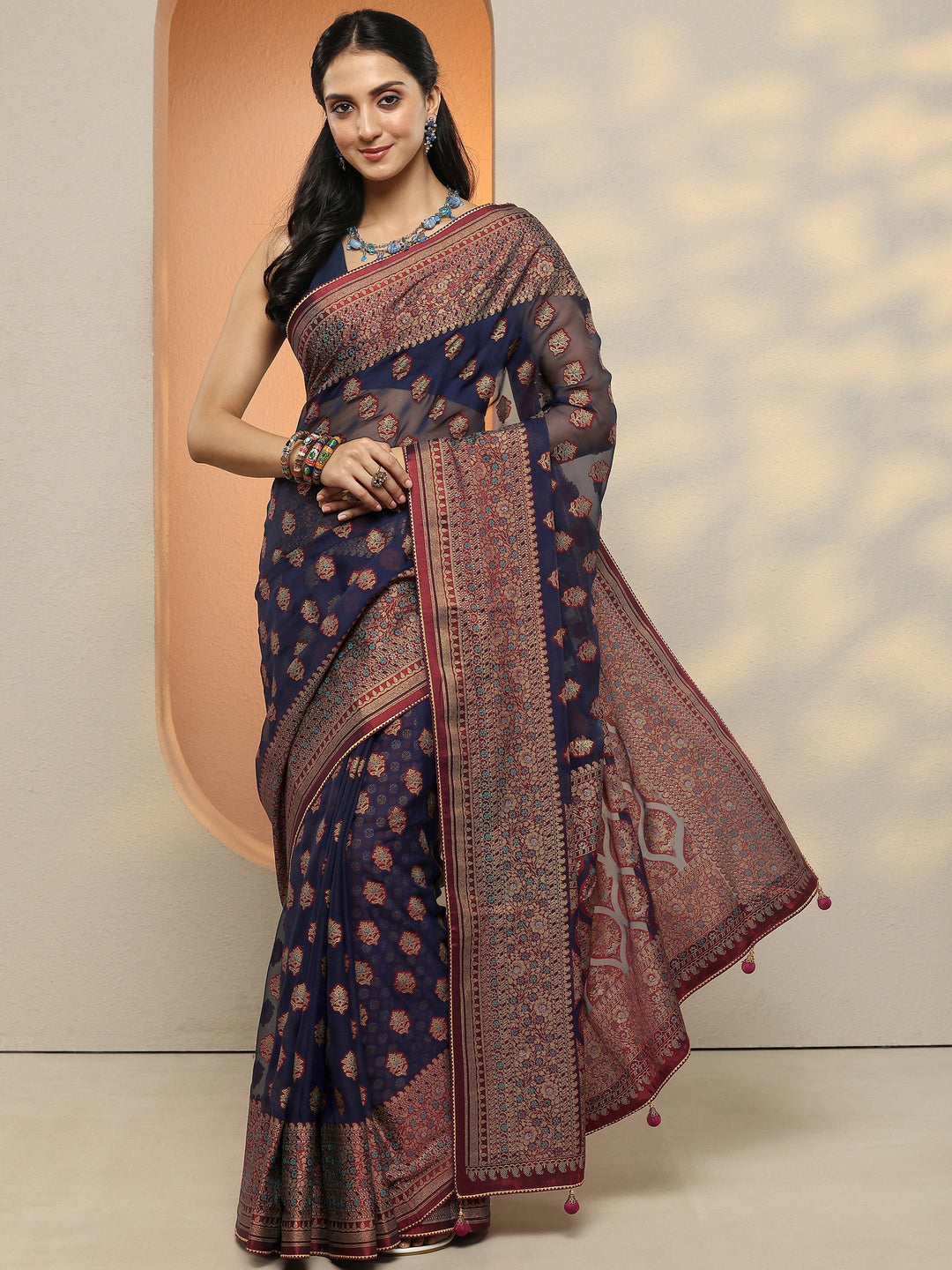 Navy Blue Printed Georgette Saree With Unstitched Blouse Piece